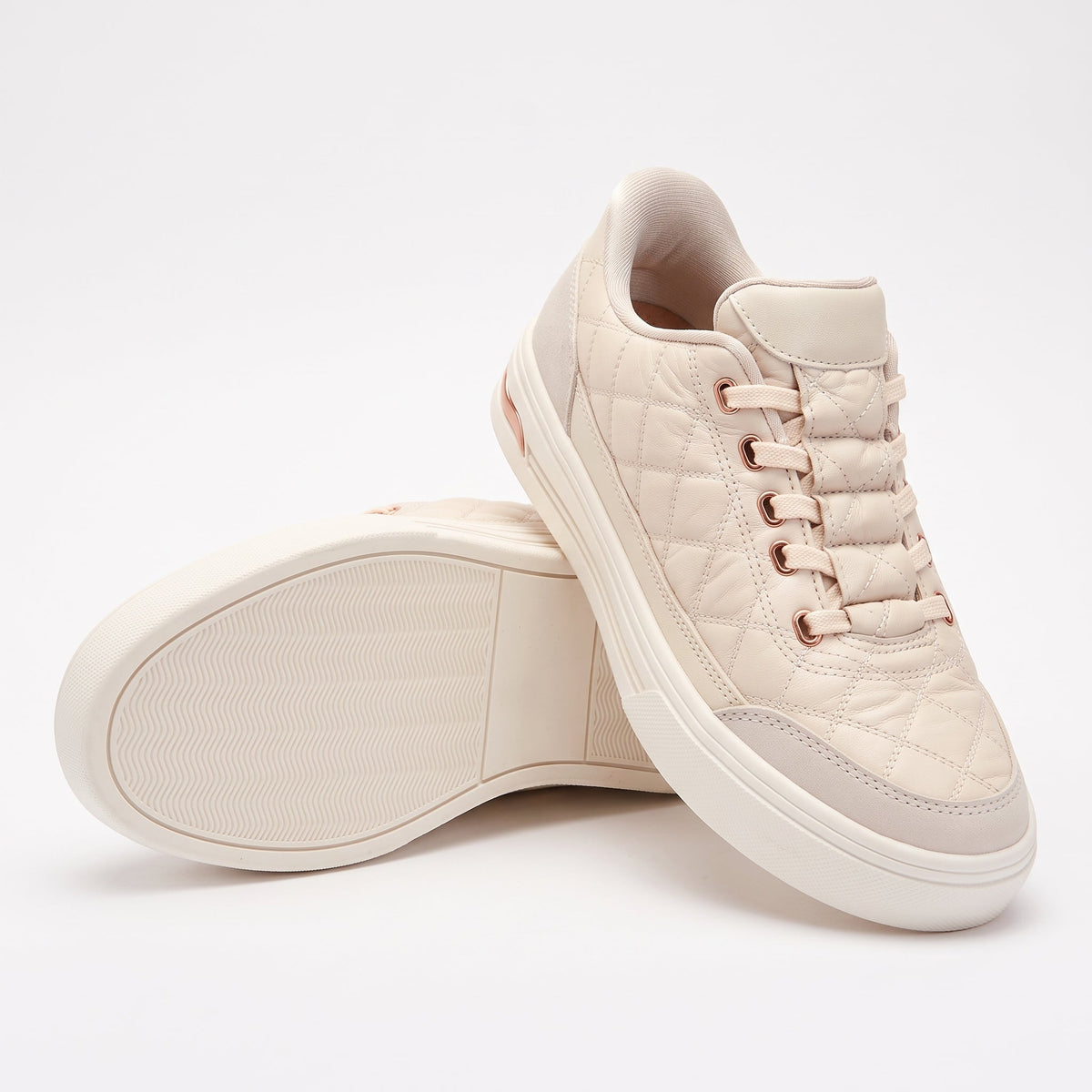 PERLYSSE™ | Baskets montantes matelassées avec semelle plateforme et finition en cuir